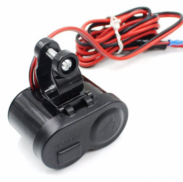 Tomada 12V e USB 5V Carregamento GPS e Celular para Motocicletas