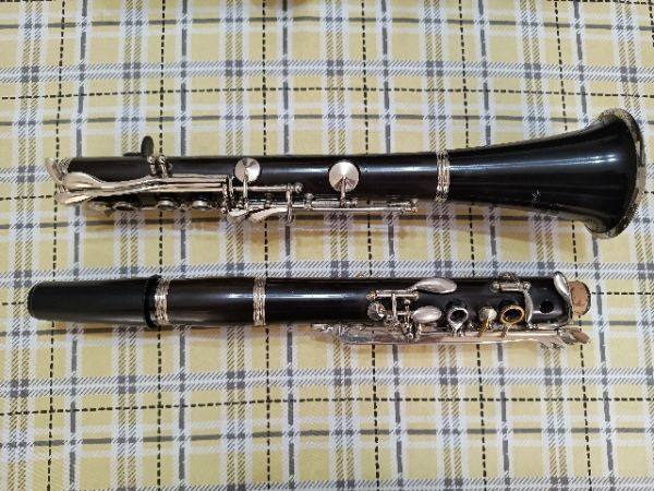 Clarinete Eastman Sib 17 chaves em Ebonite + bag em nylon