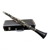 Clarinete Vito Reso-tone USA Sib 17 chaves + estojo