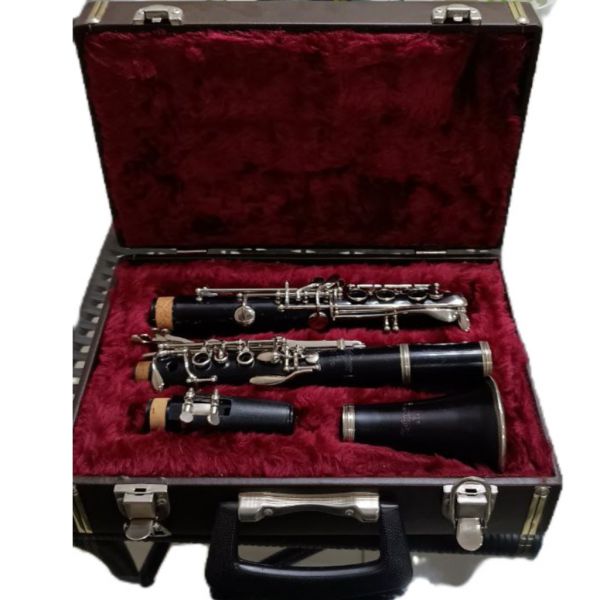 Clarinete Selmer CL300 Sib 17 ch Boquilha Bundy + Estojo Super luxo